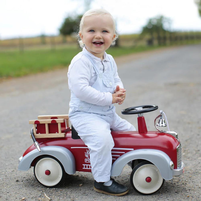 Carro de Bombeiros Ride-On em Metal Baghera Speedster Red