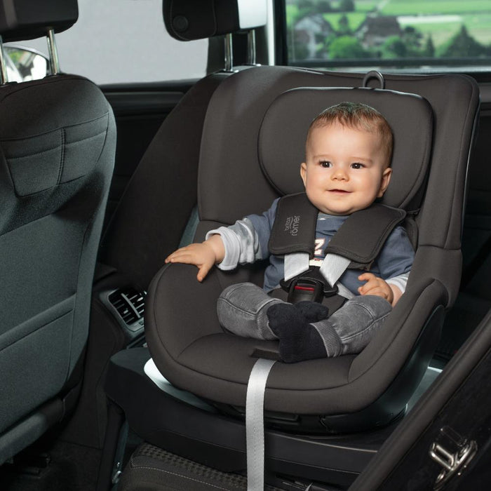 Britax Römer DualFix M Plus Midnight Grey 61-105cm