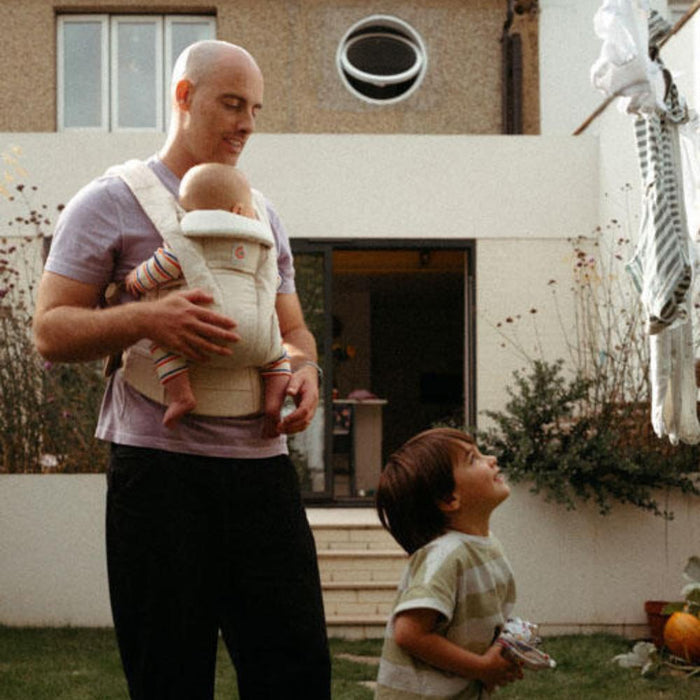 Marsúpio/Porta-Bebés Ergobaby Omni Deluxe Lino Natural