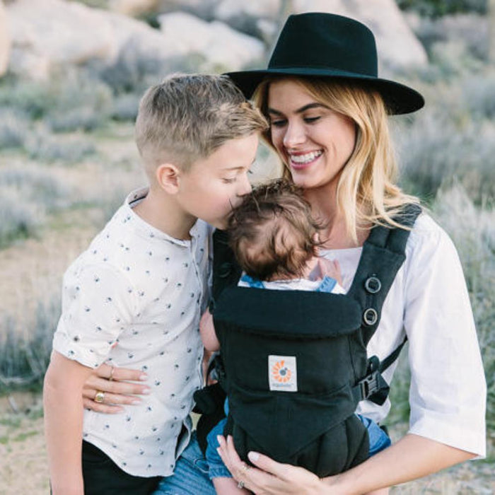 Marsúpio/Porta-Bebés Ergobaby Omni Classic Cotton Onyx Black