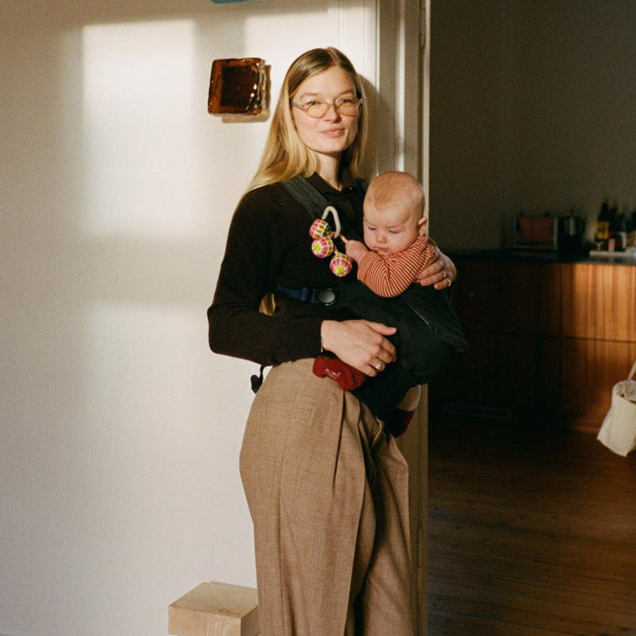 Marsúpio/Porta-Bebés Moova Balance Anthracite