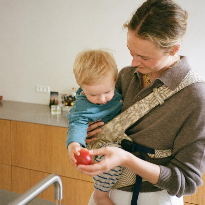 Marsúpio/Porta-Bebés Moova Balance Herringbone