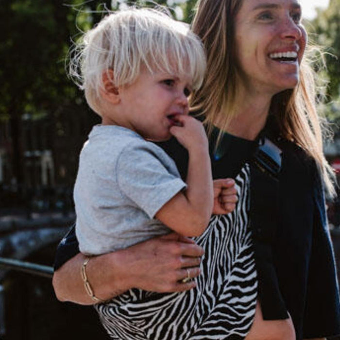 Porta-Bebés Wildride Premium Houndstooth Black Zebra