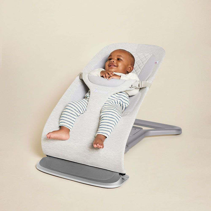Ergobaby Evolve Light Grey Lounger