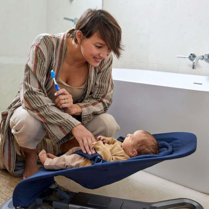 Ergobaby Evolve Midnight Blue Bouncer