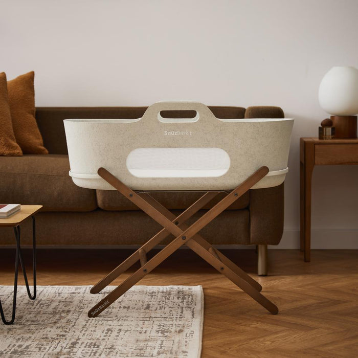 Alcofa SnüzBaskit Barley com Suporte Walnut