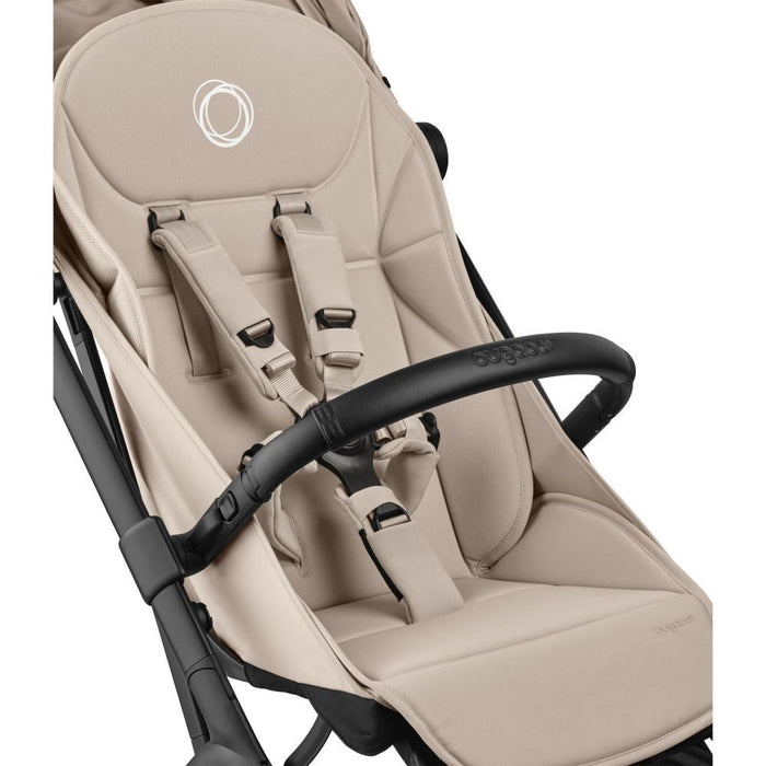 Carrinho Bugaboo Butterfly 2 Desert Taupe | Passeio
