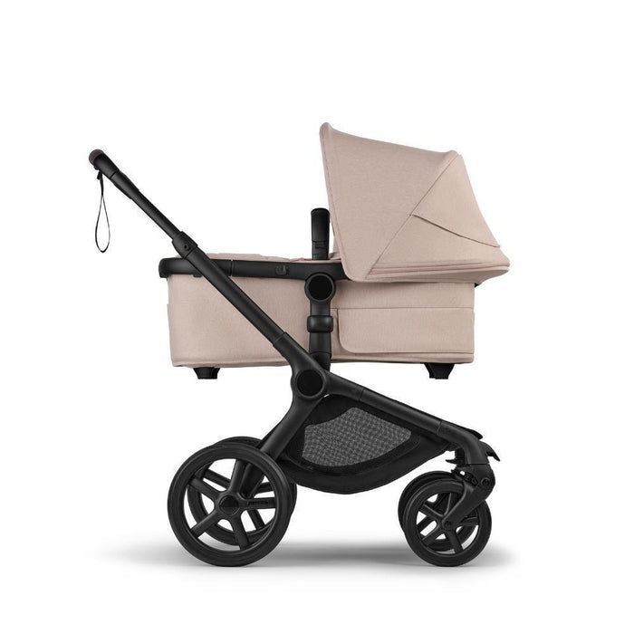 Pack Bugaboo Fox5 Renew Completo  Black/Desert Taupe + Cybex Cloud T Plus Sepia Black 45-87cm + Adaptadores