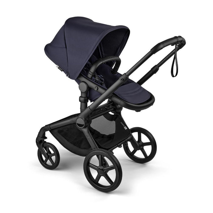 Pack Bugaboo Fox5 Renew Completo  Black/Indigo Blue + Cybex Cloud T Plus Sepia Black 45-87cm + Adaptadores