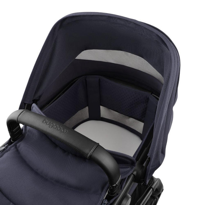 Pack Bugaboo Fox5 Renew Completo  Black/Indigo Blue + Cybex Cloud T Plus Sepia Black 45-87cm + Adaptadores