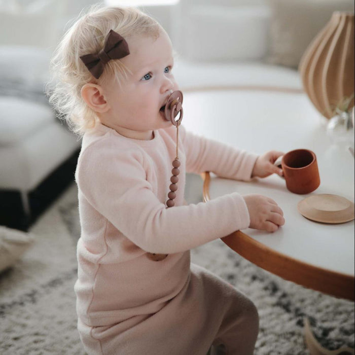 Corrente para Chupeta em Silicone Mushie Halo Mauve