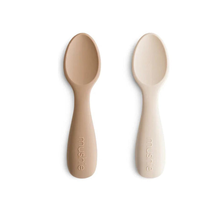 2 Colheres em Silicone Mushie Shifting Sand/Natural