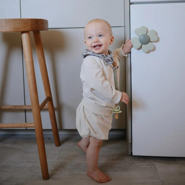 Spinner com Ventosa em Silicone Mushie Lucky