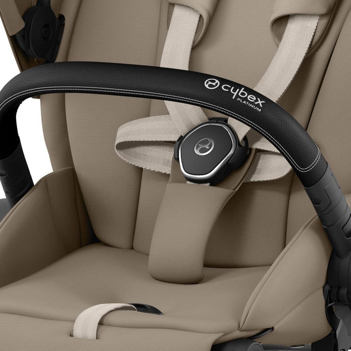 Carrinho Cybex Platinum Priam Chrome Black + Pack de Tecidos Cozy Beige