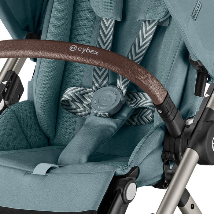 Pack Cybex Gazelle S TPE Moss Green + Cloud G i-Size Plus Moon Black 40-87 cm + Adaptadores + Base Isofix G i-Size