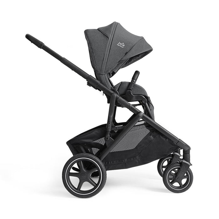 Carrinho Joie Versiti Signature Ebony