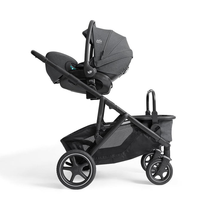 Carrinho Joie Versiti Signature Ebony