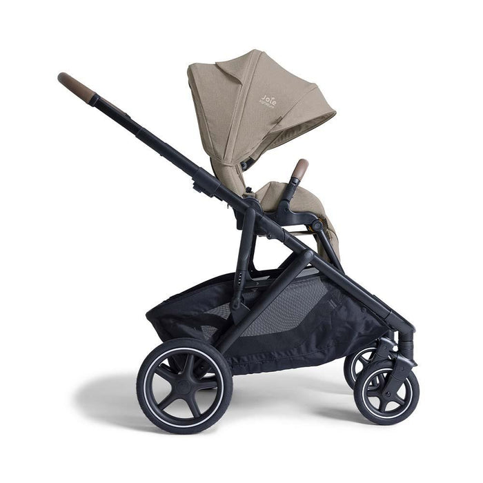 Carrinho Joie Versiti Signature Sandstone