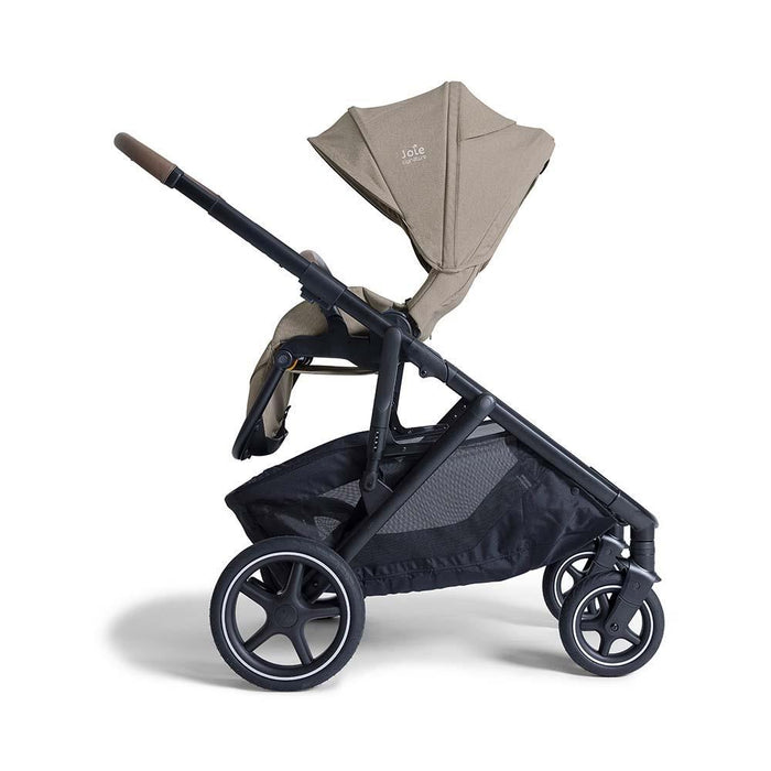 Carrinho Joie Versiti Signature Sandstone