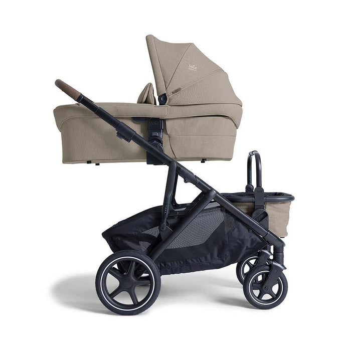 Carrinho Joie Versiti Signature Sandstone