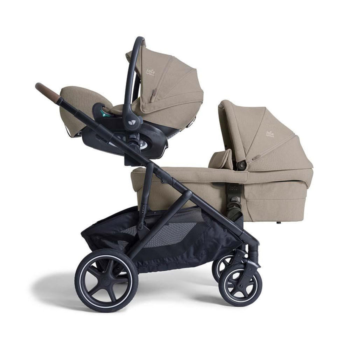 Carrinho Joie Versiti Signature Sandstone