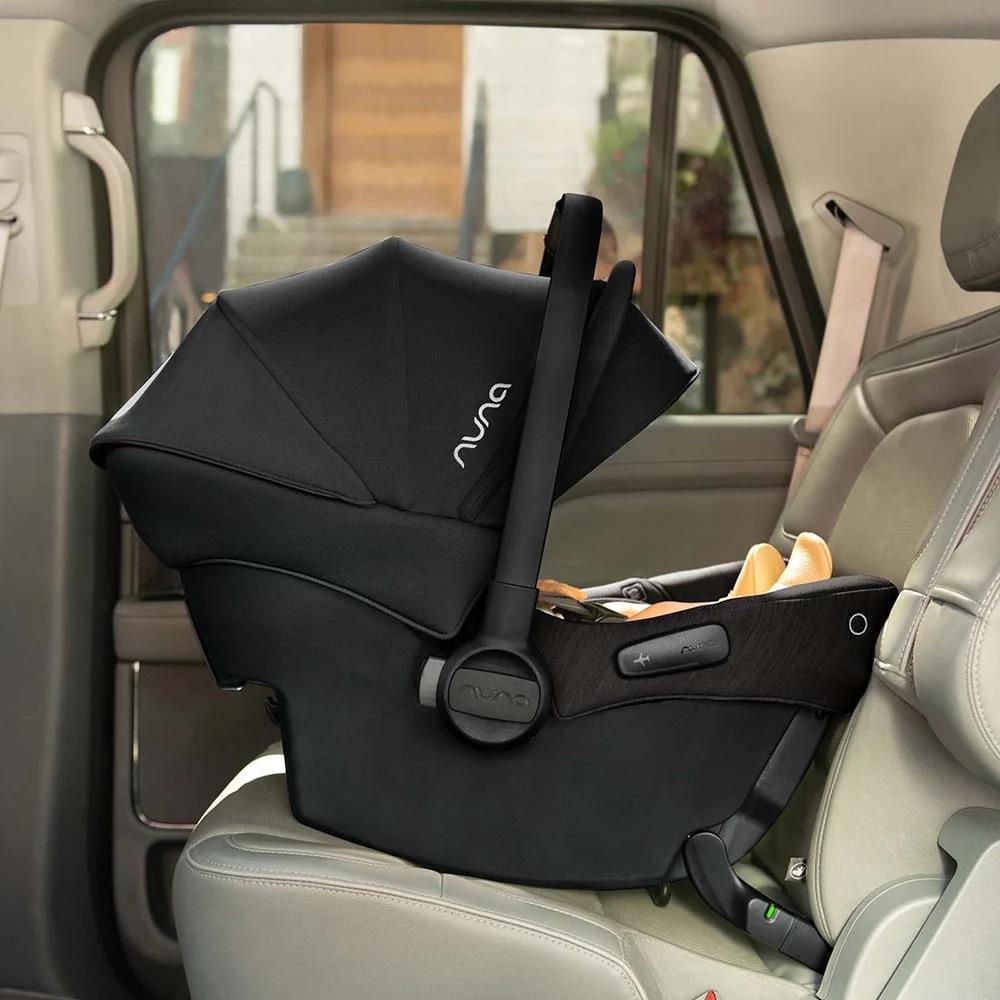 Nuna Pipa Urbn Caviar 40-75 cm