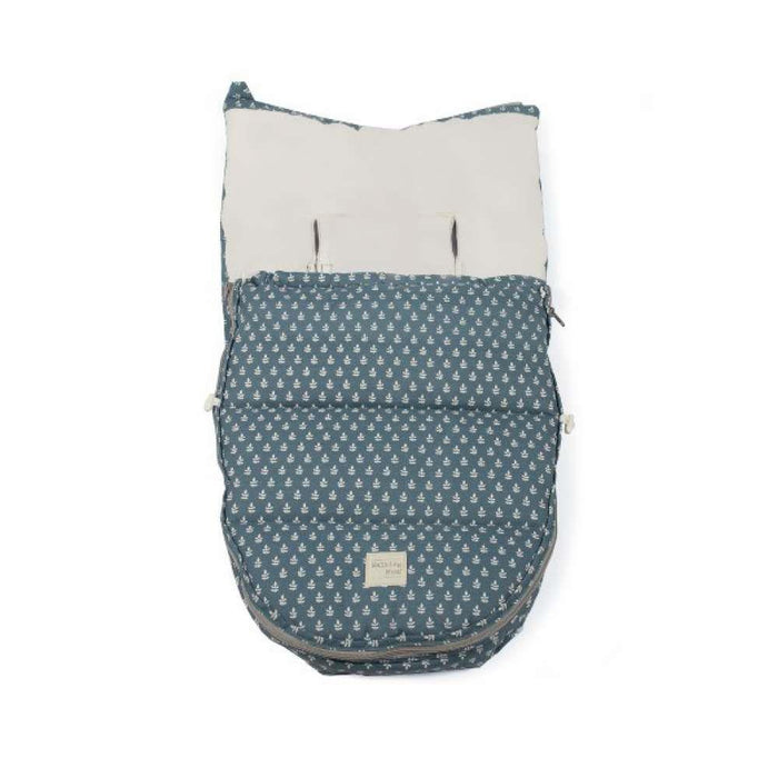 Walking Mum Group 0 Breathable Thermal Bag and Kaira Carrycot