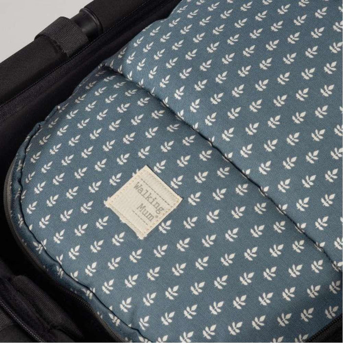 Walking Mum Group 0 Breathable Thermal Bag and Kaira Carrycot