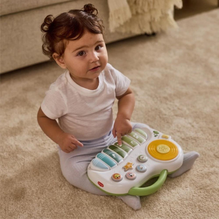 Piano Tiny Love Play & Explore Farmers Funday
