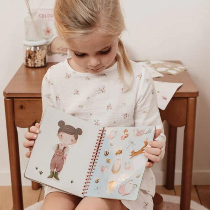 Livro Little Dutch Dress Up Rosa & Friends Fairy Garden