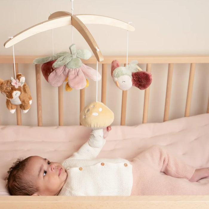 Móvil musical de madera Fairy Garden
