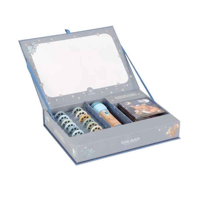 Caixa com Lanterna Projetora e Histórias Little Dutch Blue