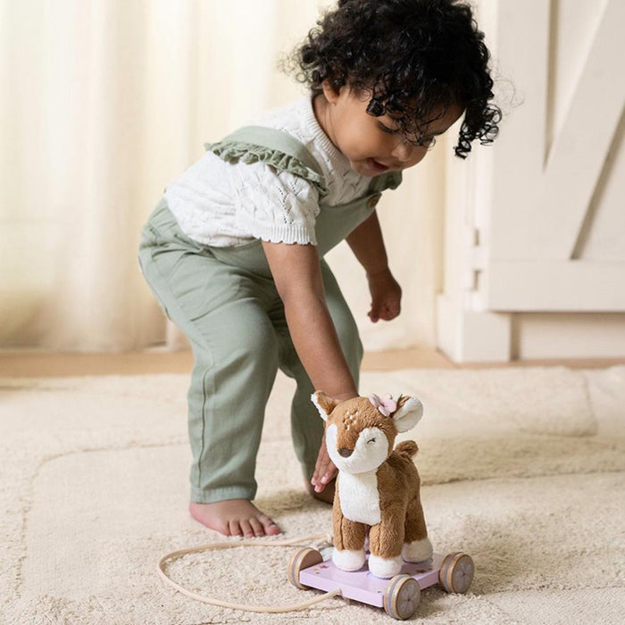 Veado de Peluche com Base em Madeira para Puxar Little Dutch Fairy Garden