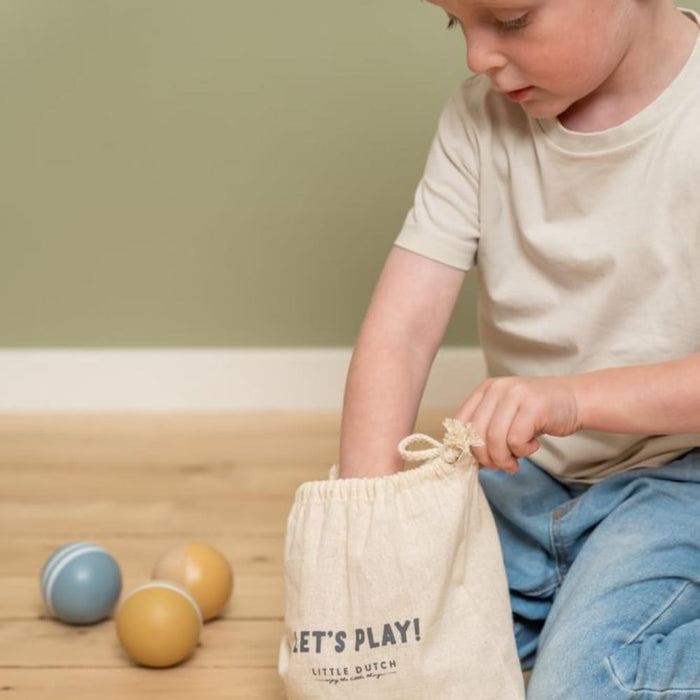 Jogo da Petanca em Madeira Little Dutch