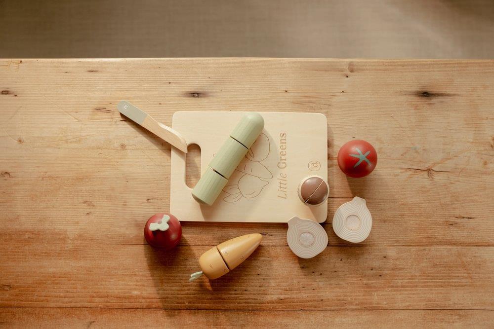 Tábua com Vegetais para Cortar em Madeira Little Dutch