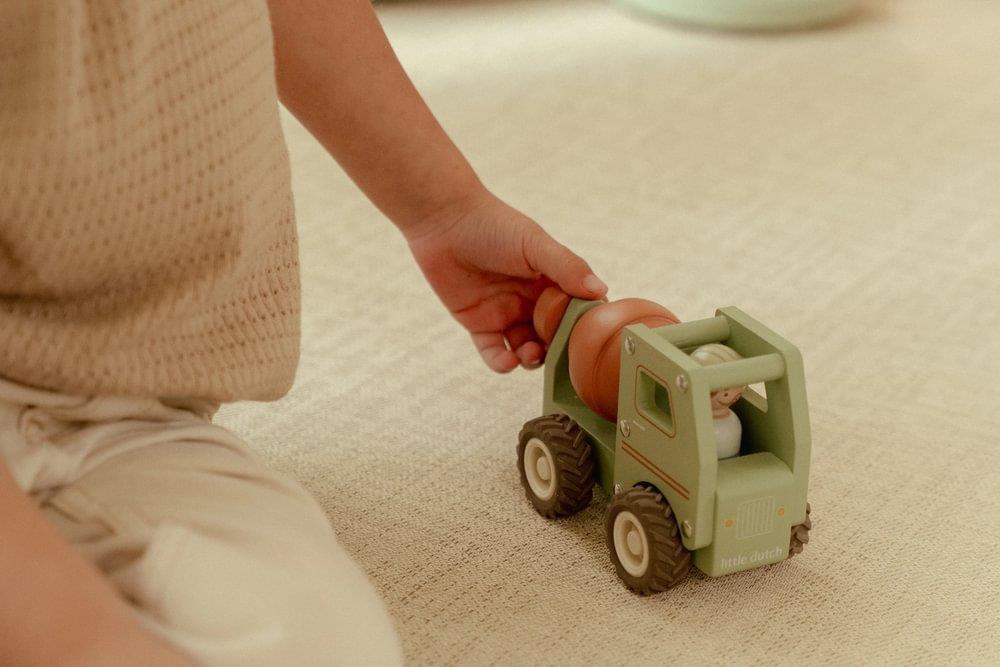 Betoneira com Figura em Madeira Little Dutch