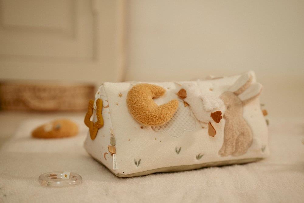 Triângulo de Atividades Little Dutch Newborn Naturals