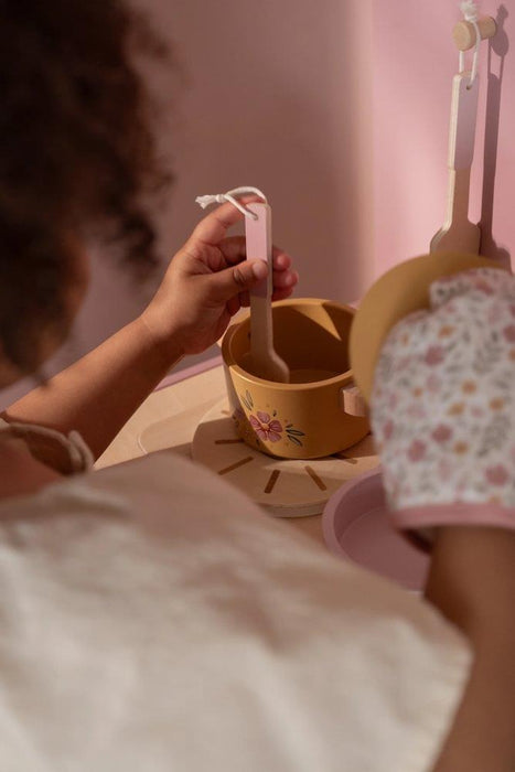 Cozinha com Acessórios em Madeira Little Dutch Pink