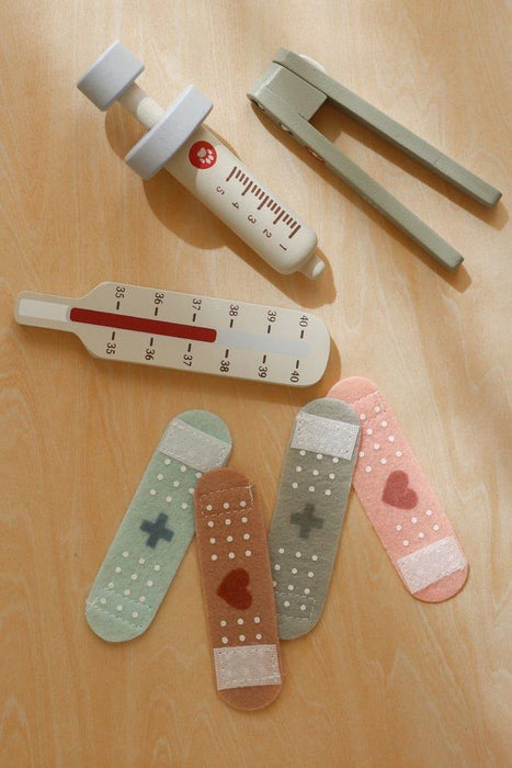 Clínica Veterinária em Madeira com Acessórios Little Dutch Green