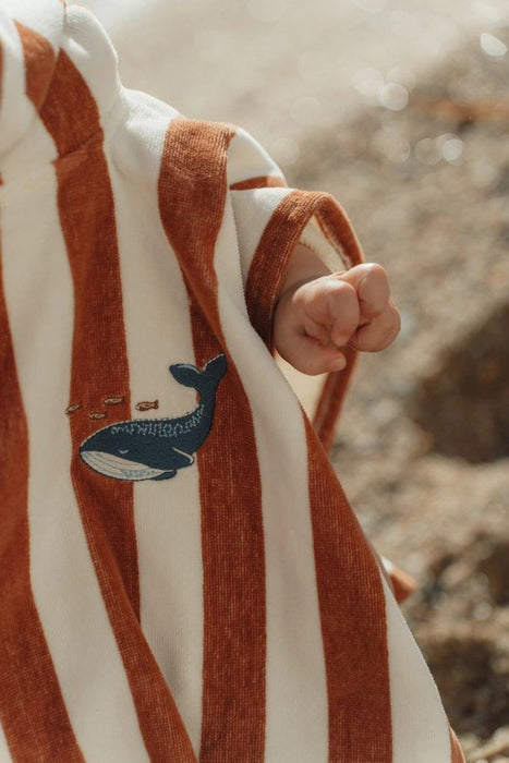 Toalha Poncho Little Dutch Ocean World Brown Stripe