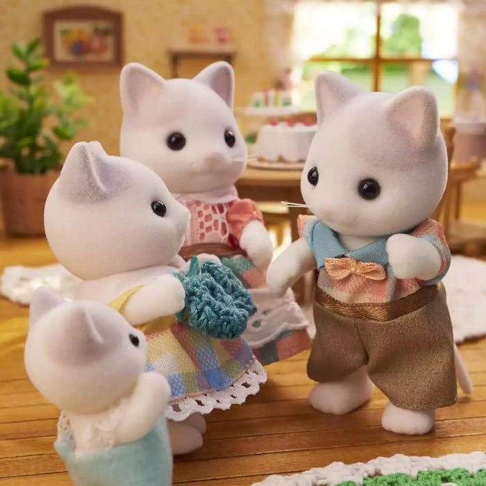 Família Gatos de Leite Sylvanian Families