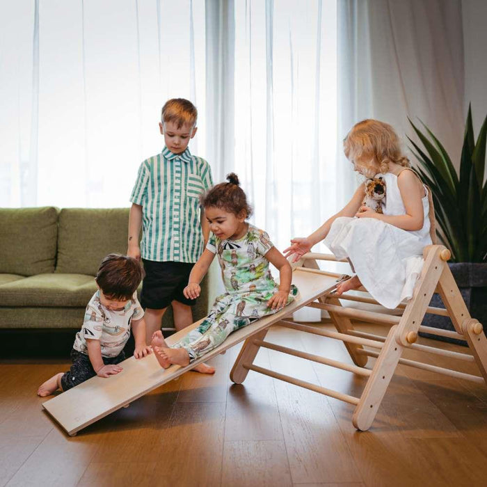 Ette Tete Mopitri Articulating Climbing Triangle with Ramp