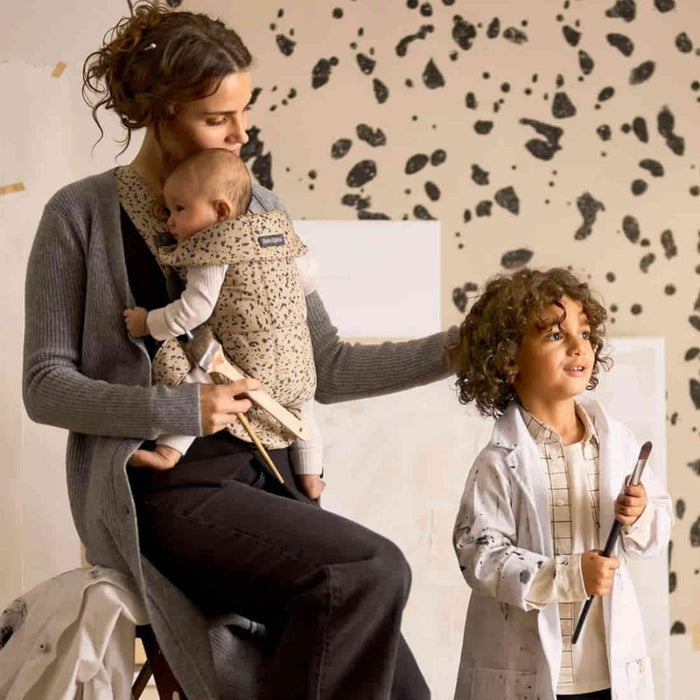 Marsúpio/Porta-Bebés BabyBjörn Mini Algodão Beige/Dark Grey Print