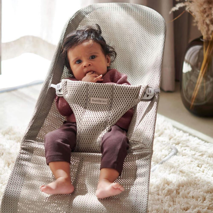 Espreguiçadeira BabyBjörn Bliss Mesh Grey Beige