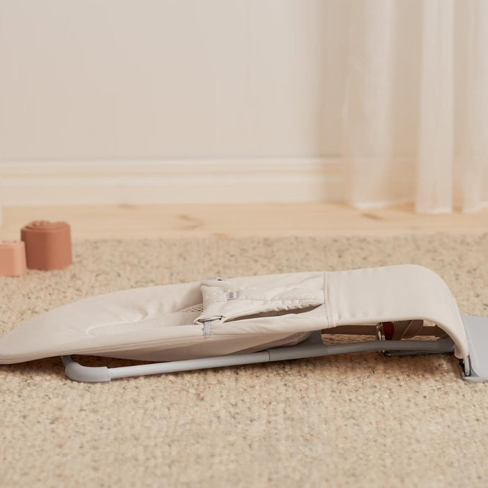Espreguiçadeira BabyBjörn Balance Soft Tri-Fabric Light Beige