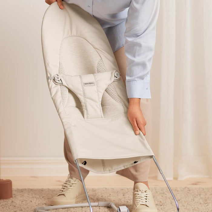 Espreguiçadeira BabyBjörn Balance Soft Tri-Fabric Light Beige