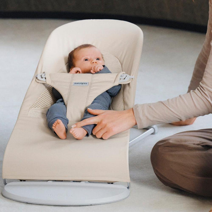 Espreguiçadeira BabyBjörn Balance Soft Tri-Fabric Light Beige