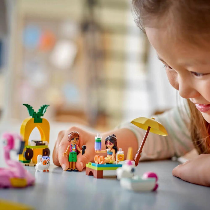 Lego Friends Festa na Piscina com Unicórnio e Flamingo 99 Peças