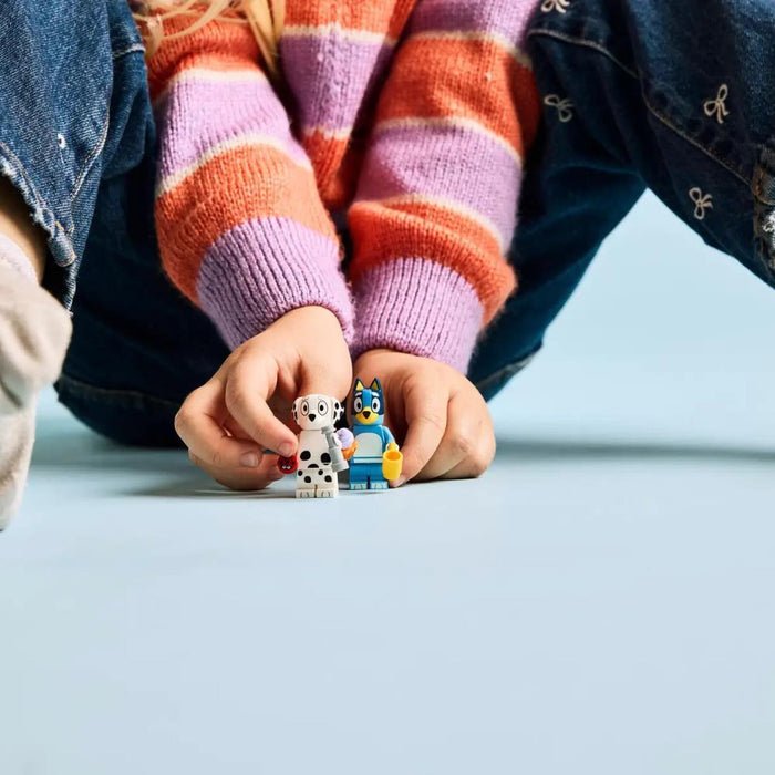 Lego Bluey Diversão no Parque com Chloe 104 Peças