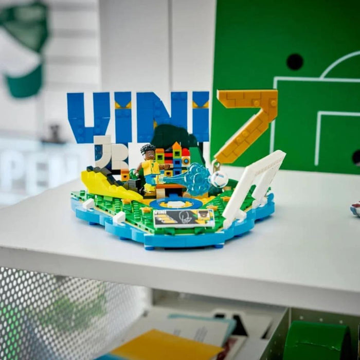 Lego Editions Destaques do Futebol Vini Jr. 510 Peças